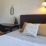 Waves Apartman *